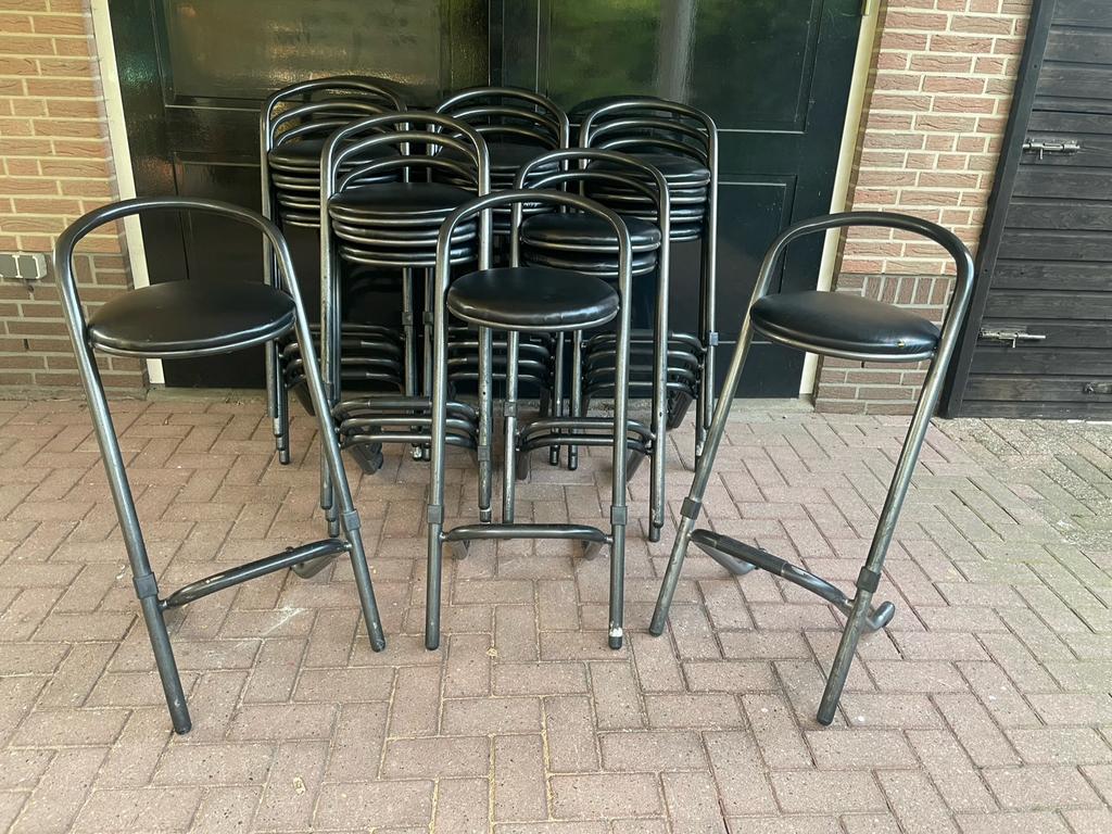Nieuwe Stapelbare Barkrukken horeca kwaliteit hamerslag, Ophalen, 5 krukken of meer, Met voetsteun, 60 tot 90 cm