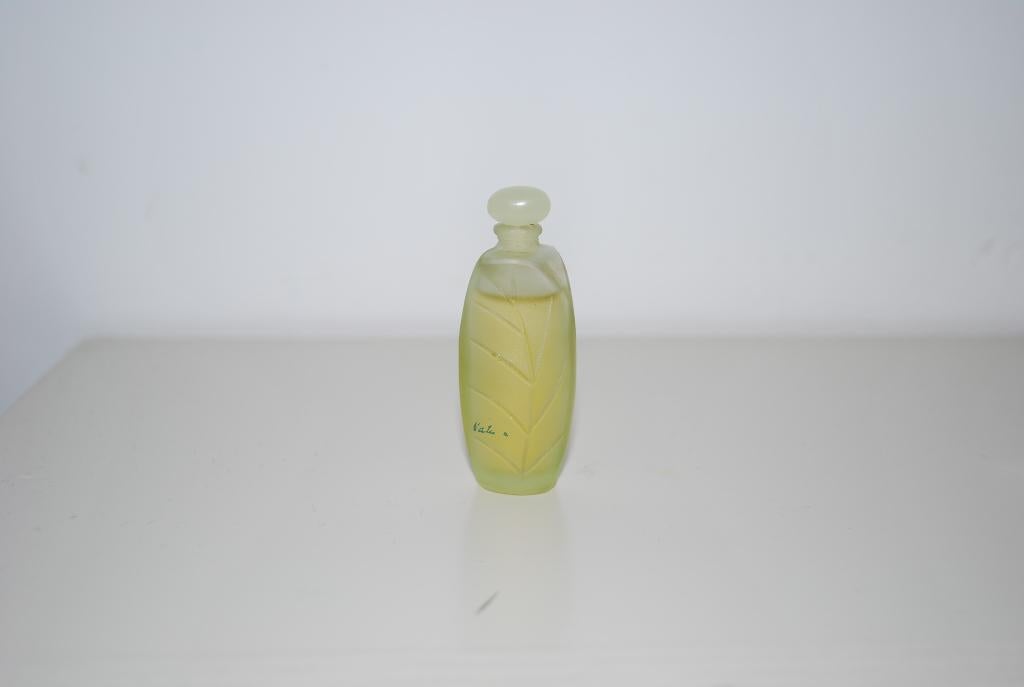 Miniatuur Yves Rocher Nature edt, Verzamelen, Parfumverzamelingen, Ophalen of Verzenden, Zo goed als nieuw, Miniatuur, Gevuld