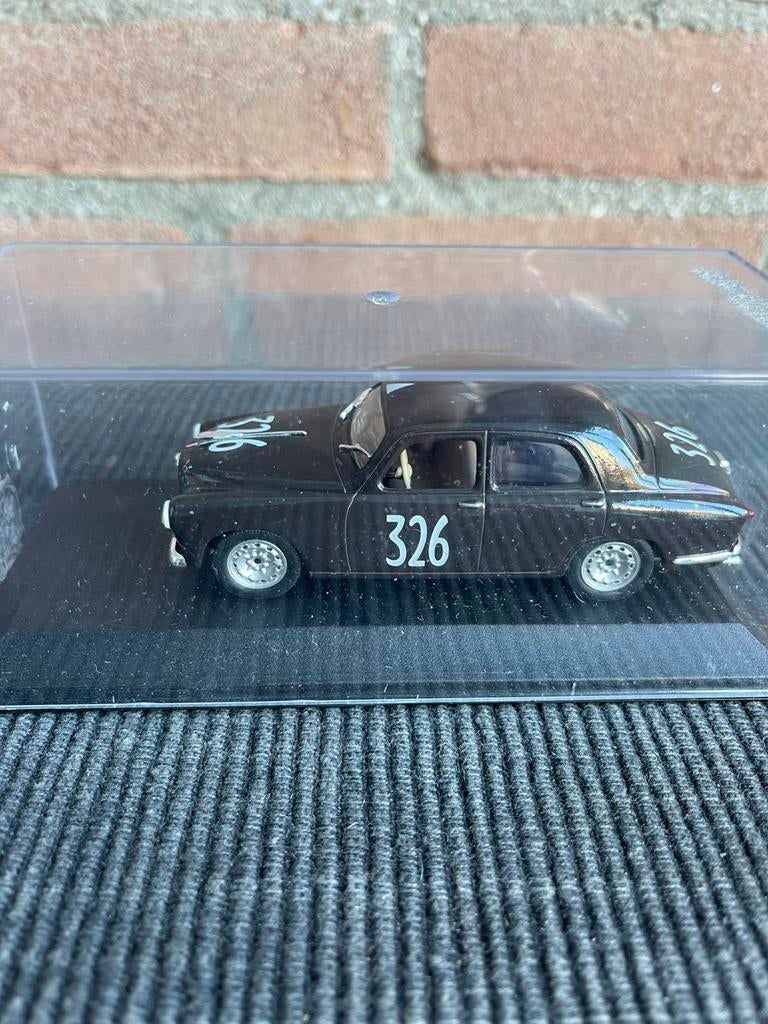 1:43 Alfa Romeo 1900 rally, Hobby en Vrije tijd, Modelauto's | 1:43, Ophalen of Verzenden, Zo goed als nieuw, Auto, Overige merken