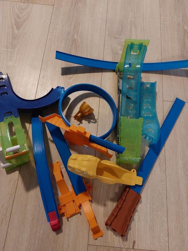 Losse racebaan onderdelen - gratis ophalen, Gebruikt, Onderdelen, Handmatig, Met looping