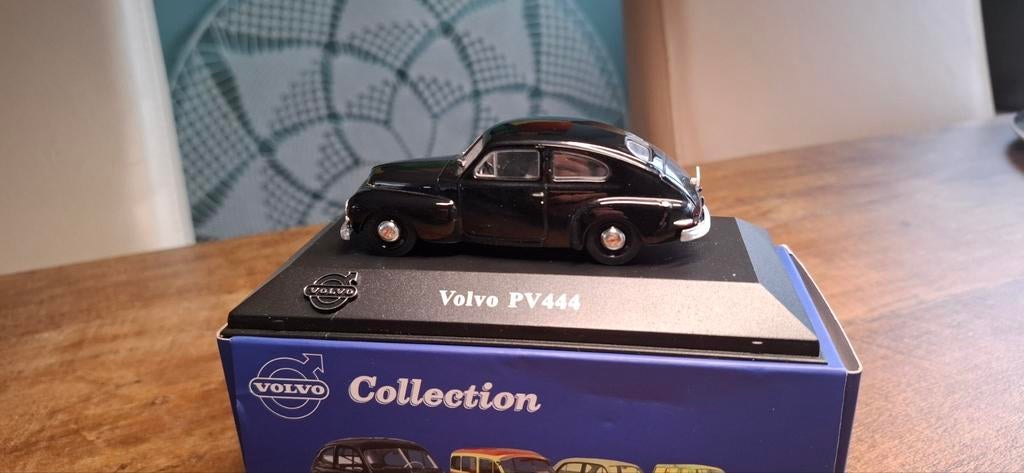 Volvo PV 444, Hobby en Vrije tijd, Modelauto's | 1:43, Ophalen of Verzenden, Zo goed als nieuw, Auto, Overige merken