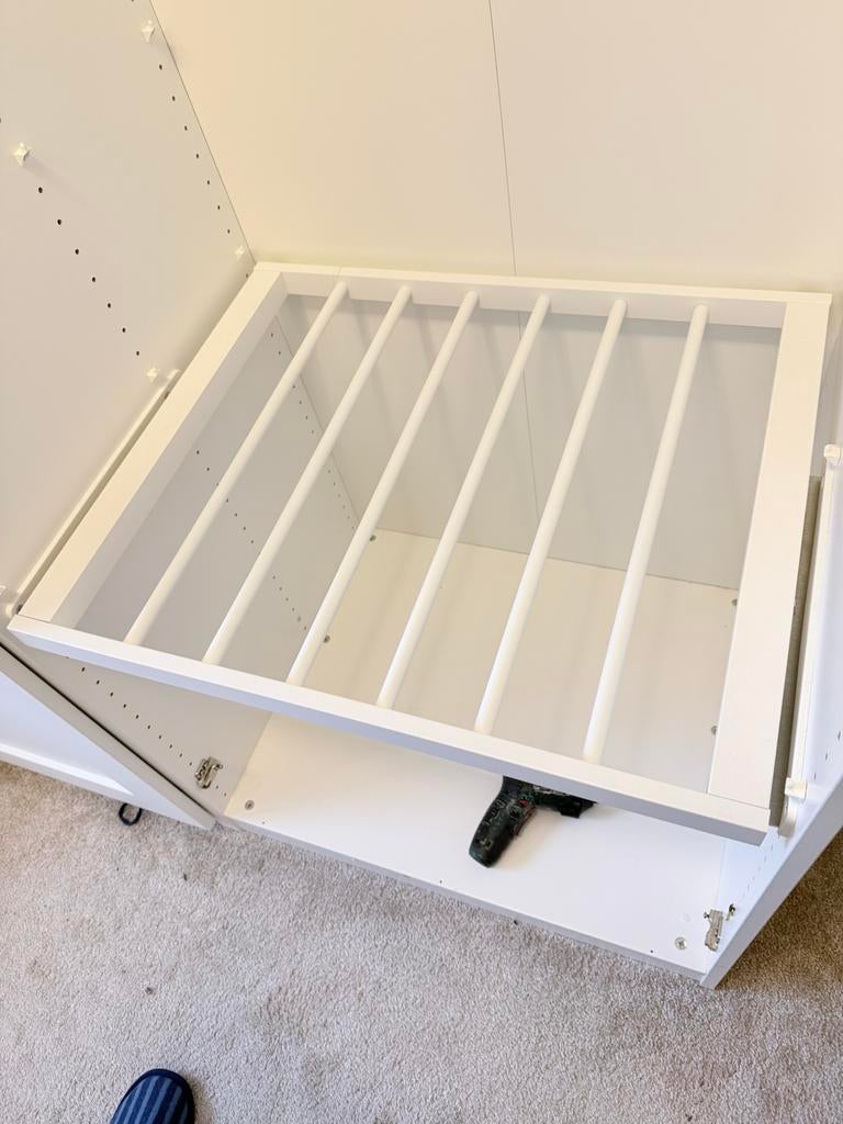 Broekhanger van ikea, Ophalen, Zo goed als nieuw, Hout, Volwassenen