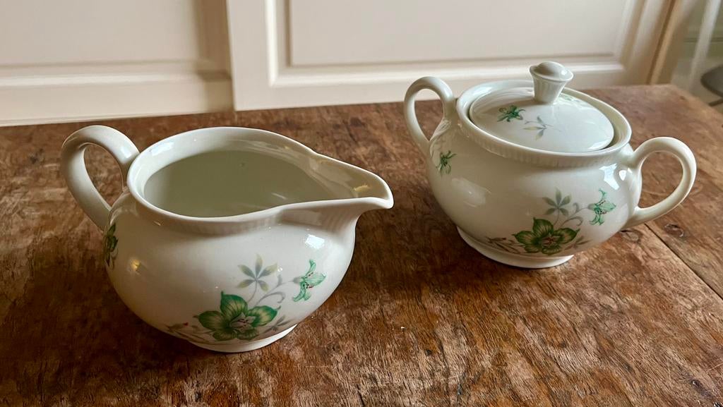 Suiker- en melkstel Mosa Maastricht, Ophalen of Verzenden, Aardewerk, Overige stijlen, Overige typen