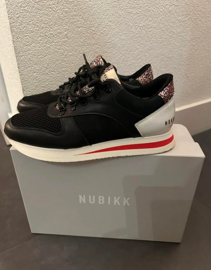 Nubikk dames, Ophalen of Verzenden, Zo goed als nieuw, Zwart, Sneakers of Gympen