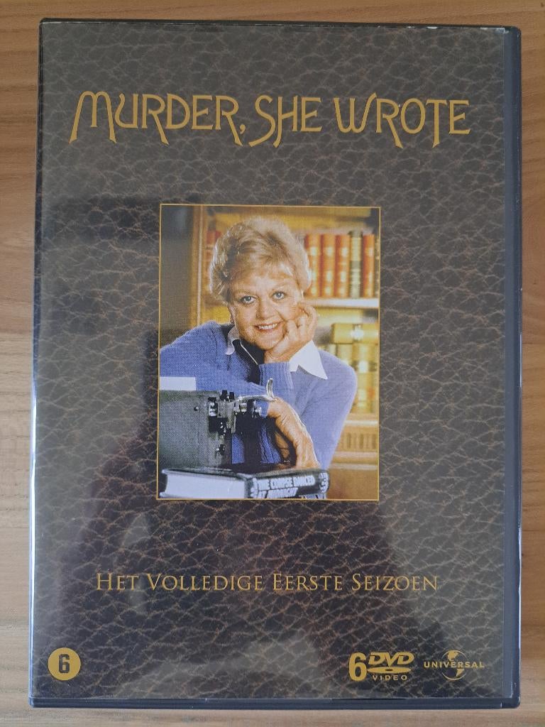 dvd Murder, she wrote (seizoen 1 en pilot), Boxset, Vanaf 9 jaar, Ophalen of Verzenden, Zo goed als nieuw