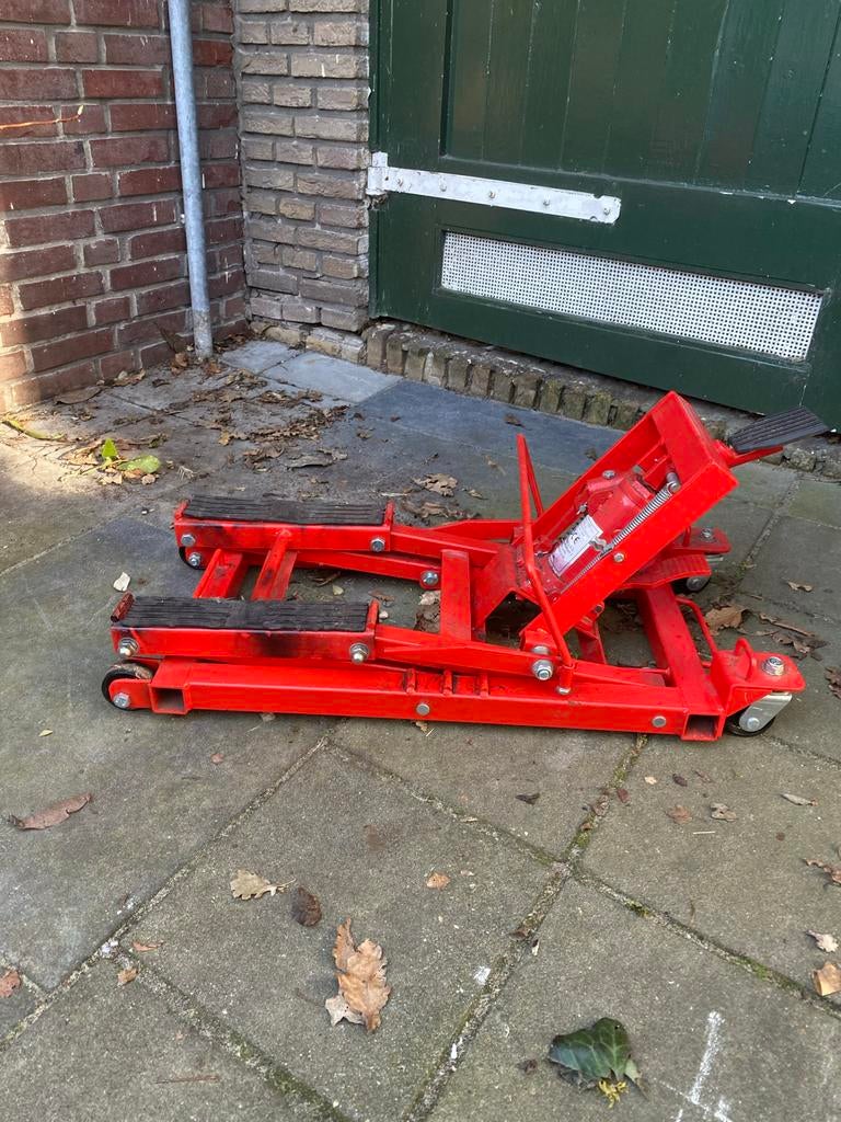 Goed werkende motorlift - Gebruikt, zeer goede staat, Ophalen, Gebruikt