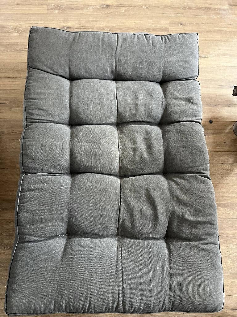 Palletkussen grijs, Ophalen, Gebruikt