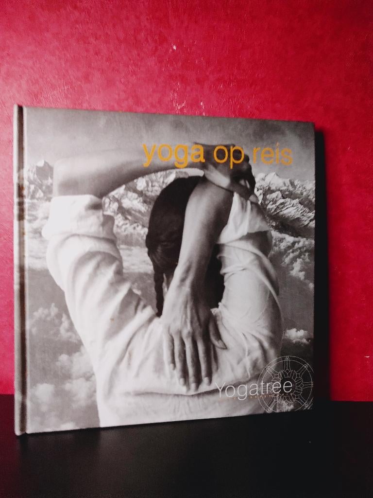 YOGA OP REIS - Yogatree, Verzenden, Zo goed als nieuw, Meditatie of Yoga, Instructieboek