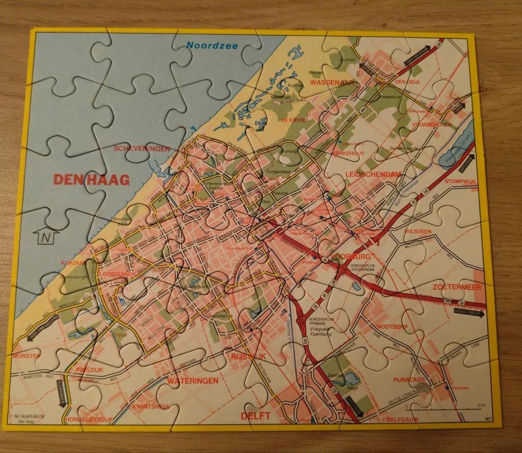 VINTAGE DEN HAAG KAART PUZZELTJE IN KOKERTJE*PLATTEGROND, Verzenden, Minder dan 500 stukjes, Zo goed als nieuw, Legpuzzel