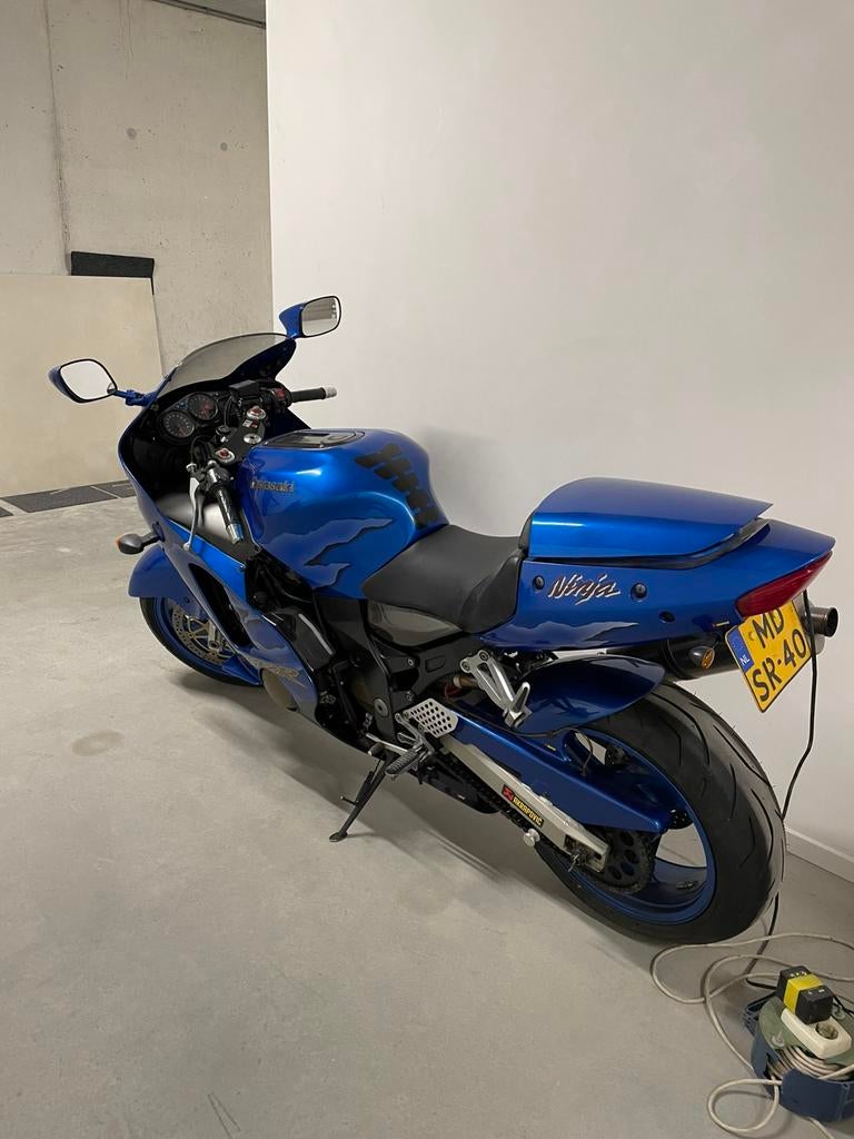 Kawasaki Ninja ZX-12R