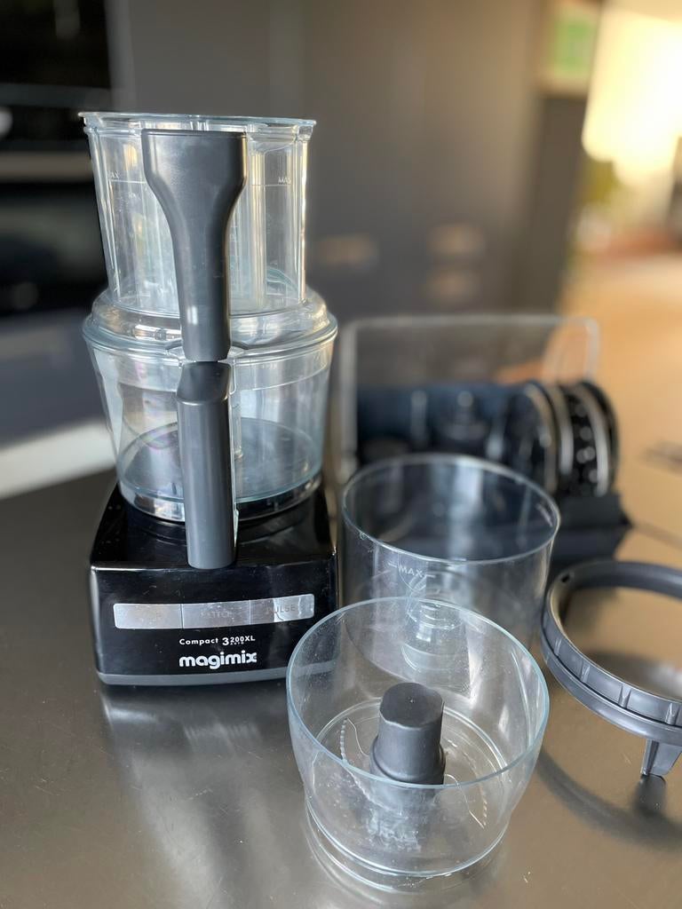 Magimix 3200xl, 2 tot 3 liter, Ophalen, Zo goed als nieuw, 2 snelheden