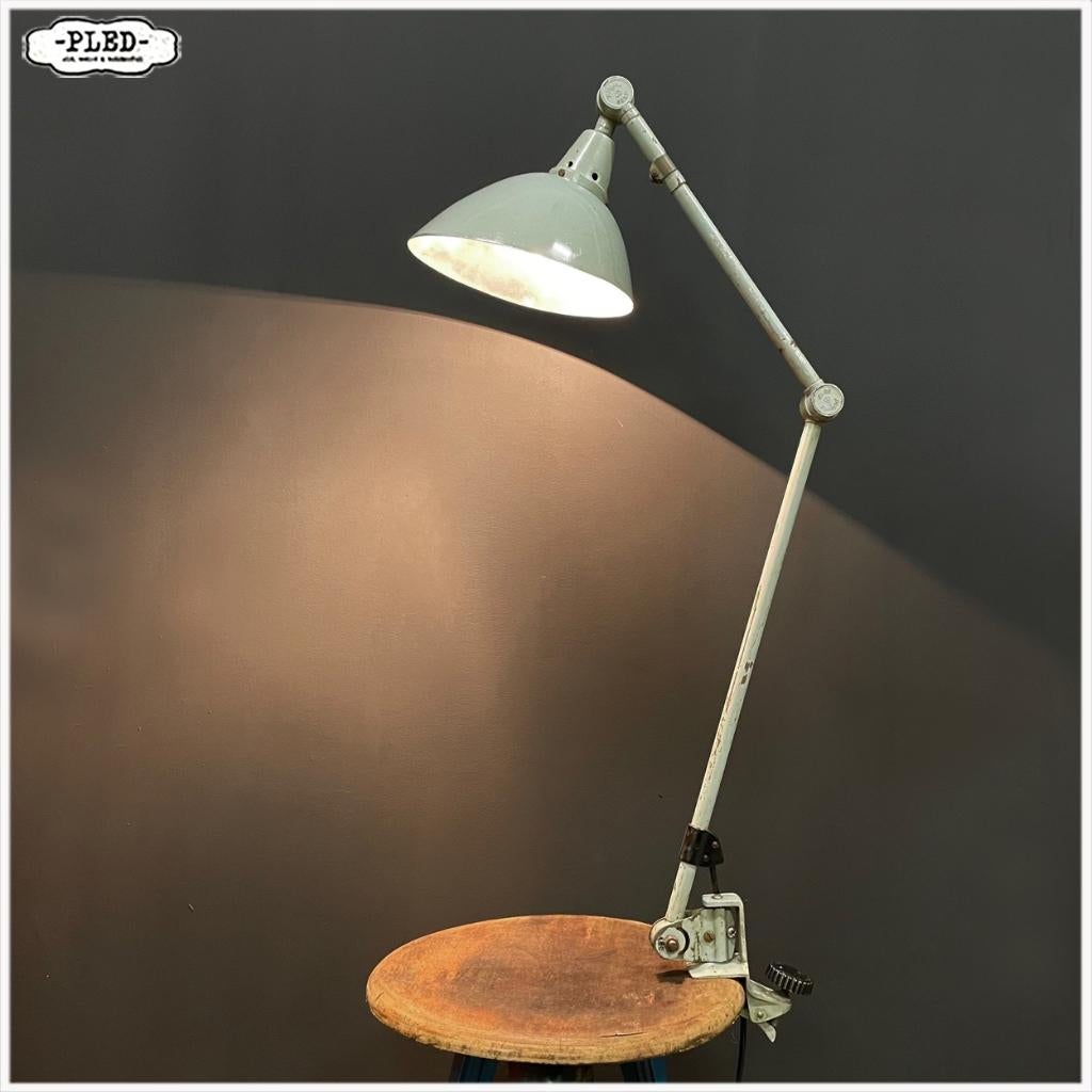 Industriele Midgard klemlamp, Curt Fischer Bauhaus DDR, Gebruikt, Bauhaus, Midgard, 50 tot 75 cm