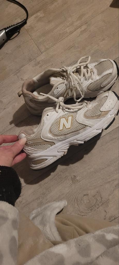 New Balance 37,5#KEEP THE BALANCE, Ophalen of Verzenden, Zo goed als nieuw, Sneakers of Gympen