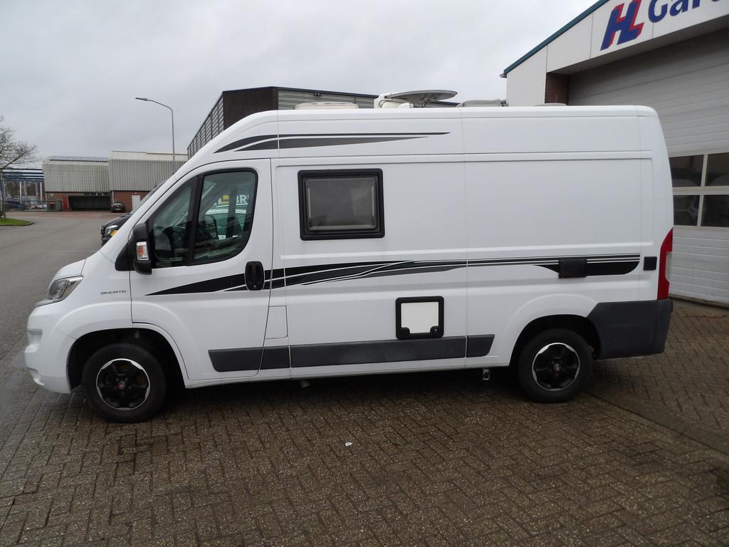 Fiat ducato font vendome 5.40 meter bus camper, Fiat, Caravans en Kamperen, Campers, Buscamper of Camperbus, Braken 6
1713GC  OBDAM, NL
