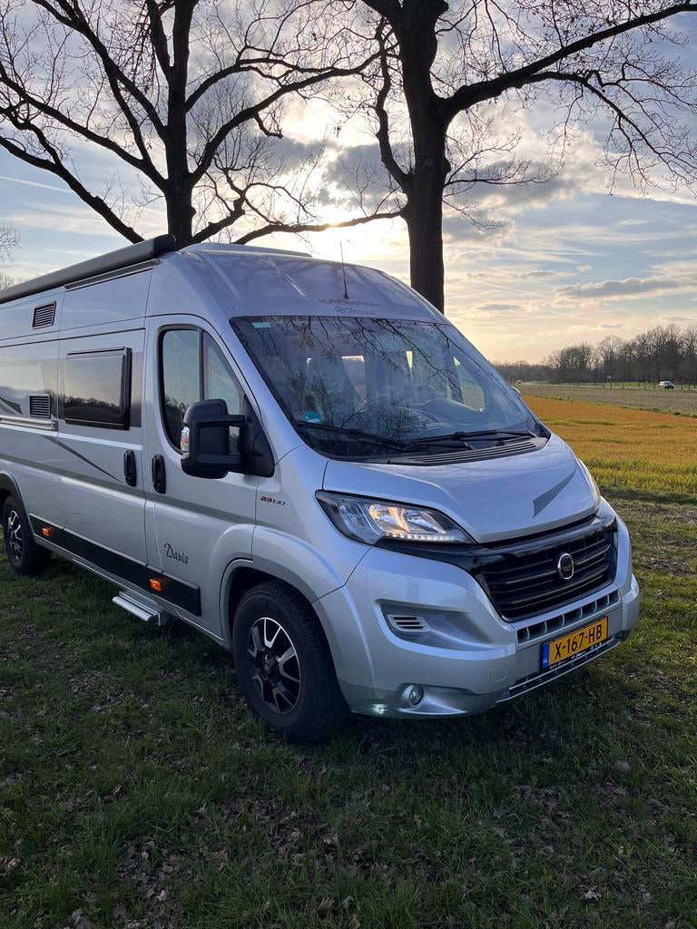Buscamper Karmann Davis 620 zilver metalic Fiat Ducato, Chemisch toilet, Buscamper of Camperbus, Ringverwarming, Fiat