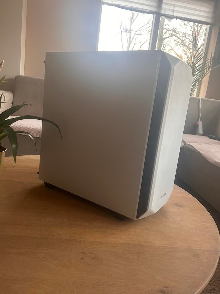 Pc behuizing, Computers en Software, Computerbehuizingen, Ophalen, Zo goed als nieuw