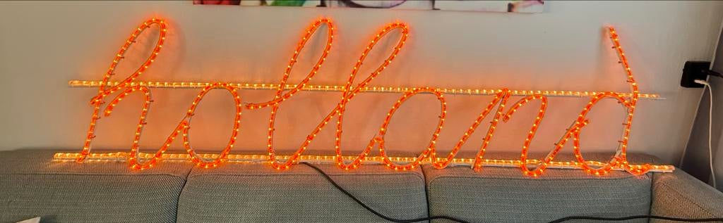 Holland lichtreclame, Ophalen, Gebruikt