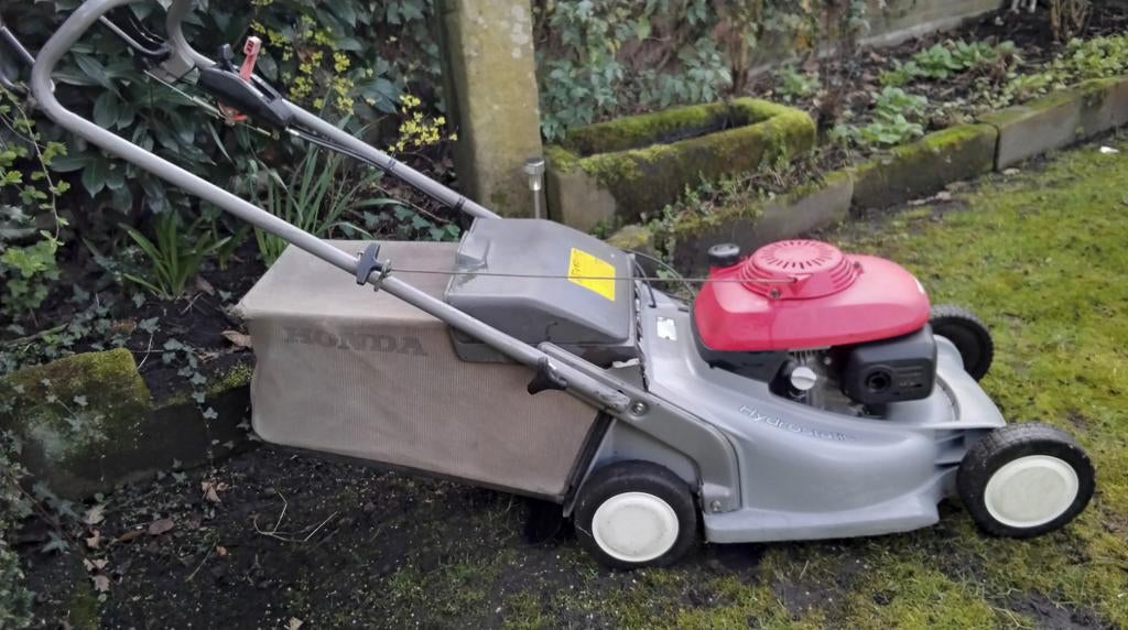 Heel nette Honda HRB 476 CHXE Grasmaaier Motormaaier, Tuin en Terras, Grasmaaiers, Ophalen, Cirkelmaaier, Gebruikt, Benzine-grasmaaier