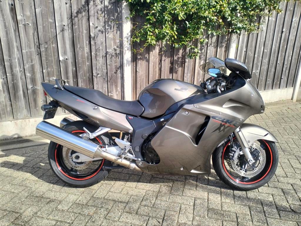 Honda CBR 1100 XX Blackbird 1997 - Titanium, perfecte staat