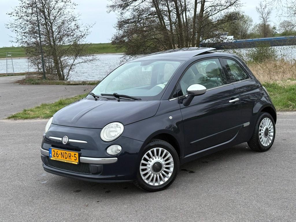 Fiat 500 1.2 Lounge AUTOMAAT Carplay Airco ORG NL (bj 2010), Euro 5, Gebruikt, 4 cilinders, Leder en Stof