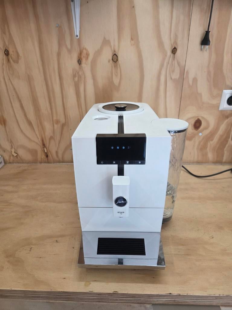 Jura ENA 4 Koffiemachine - Gereviseerd met Garantie, Witgoed en Apparatuur, Koffiezetapparaten, Ophalen, Afneembaar waterreservoir