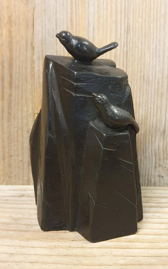 VOGELS OP ROTS / mini urn / brons / asurn, Huis en tuin decoratie Marie, Nieuw, Info@huisentuindecoratiemarie.nl, Peize