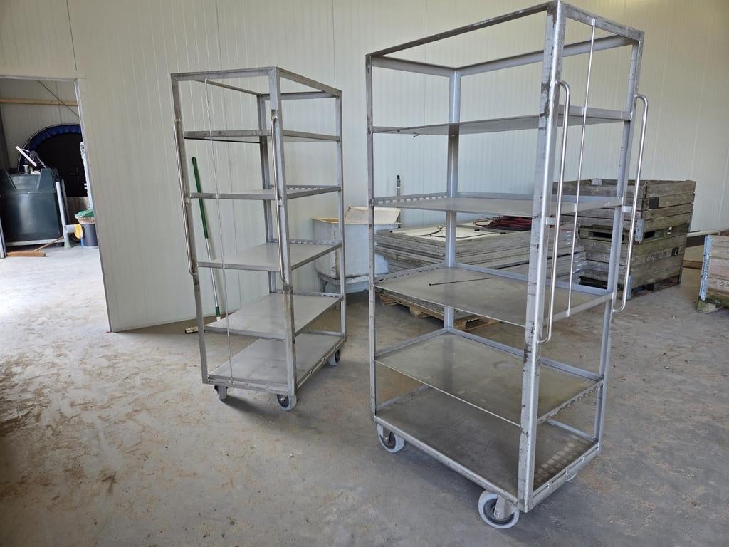 Verrijdbare kar van rvs met skf wielen, Ophalen of Verzenden