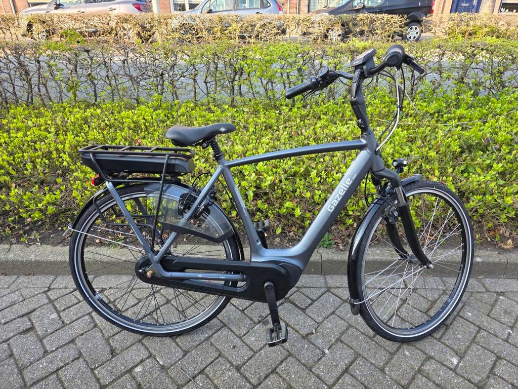 Gazelle Luzern elektrische heren fiets met Bosch middenmotor, Ophalen of Verzenden, Zo goed als nieuw, 50 km per accu of meer