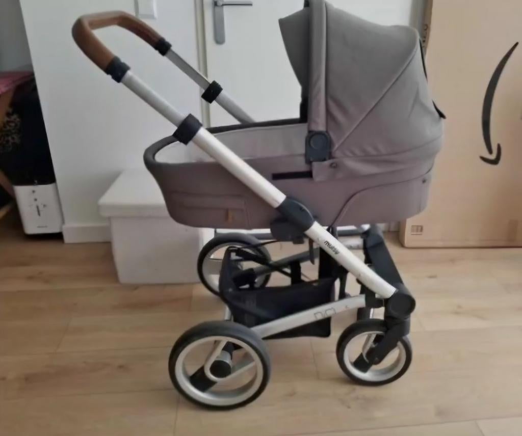 Nette Mutsy kinderwagen, Ophalen, Gebruikt, Mutsy