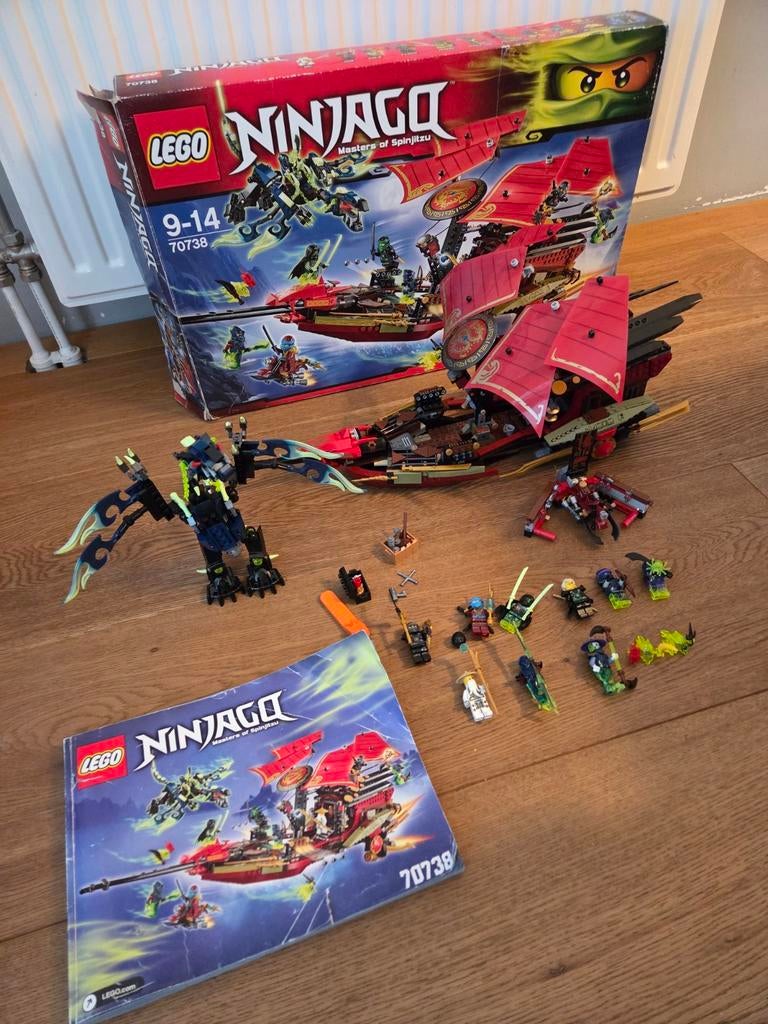 Lego ninjago 70738 laatste vlucht Destiny vrijwel compleet, Ophalen of Verzenden, Zo goed als nieuw