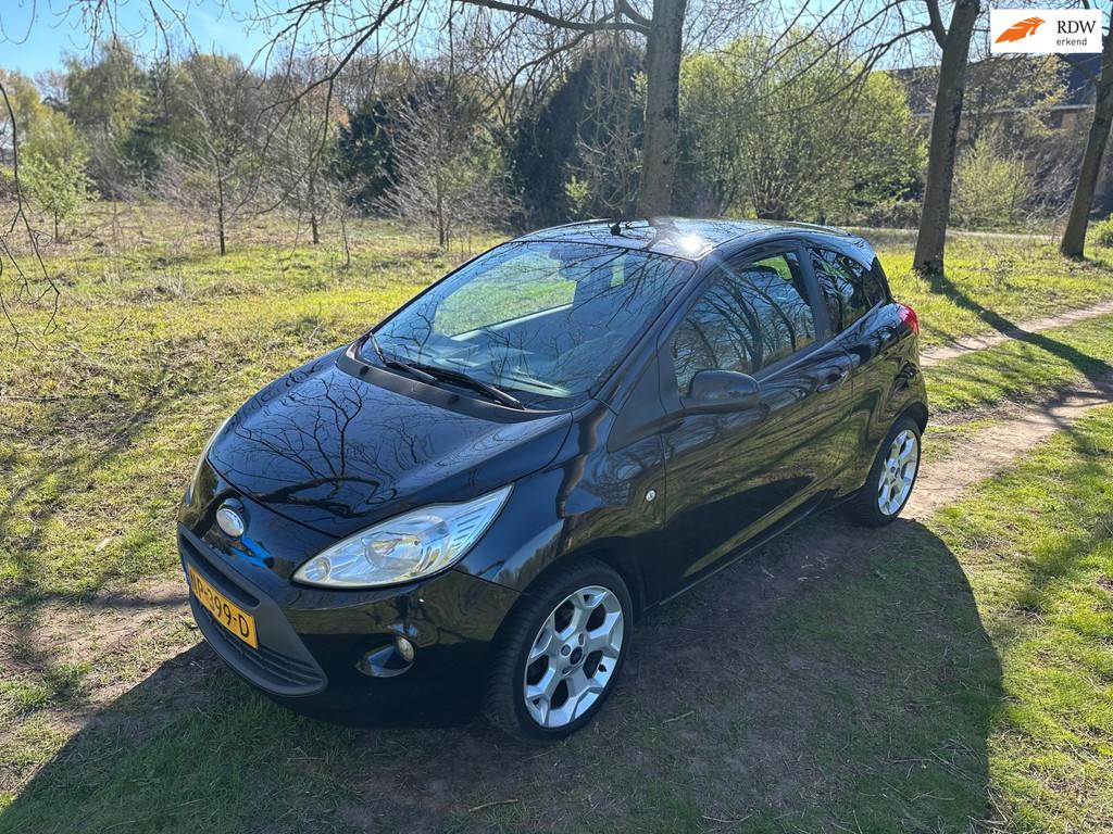 Ford Ka 1.2 Titanium nieuwe apk bij aflevering, Voorwielaandrijving, Gebruikt, 1242 cc, 4 cilinders