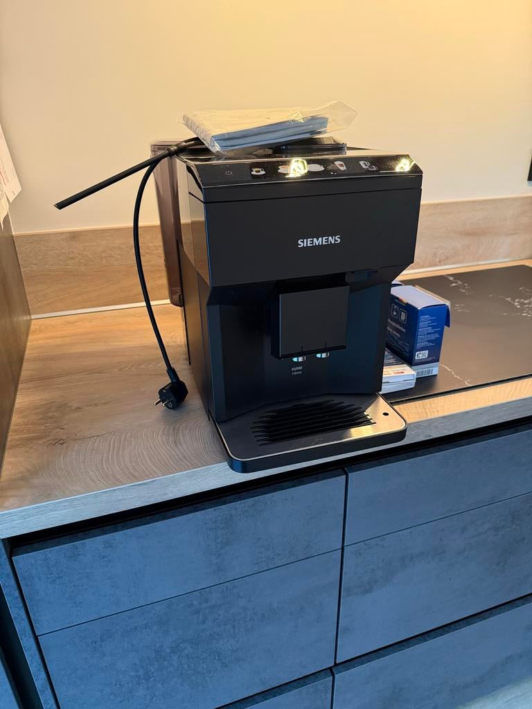 Siemens EQ500 classic koffiemachine - Zetgroep defect, Ophalen, Niet werkend, Koffiemachine, Koffiebonen