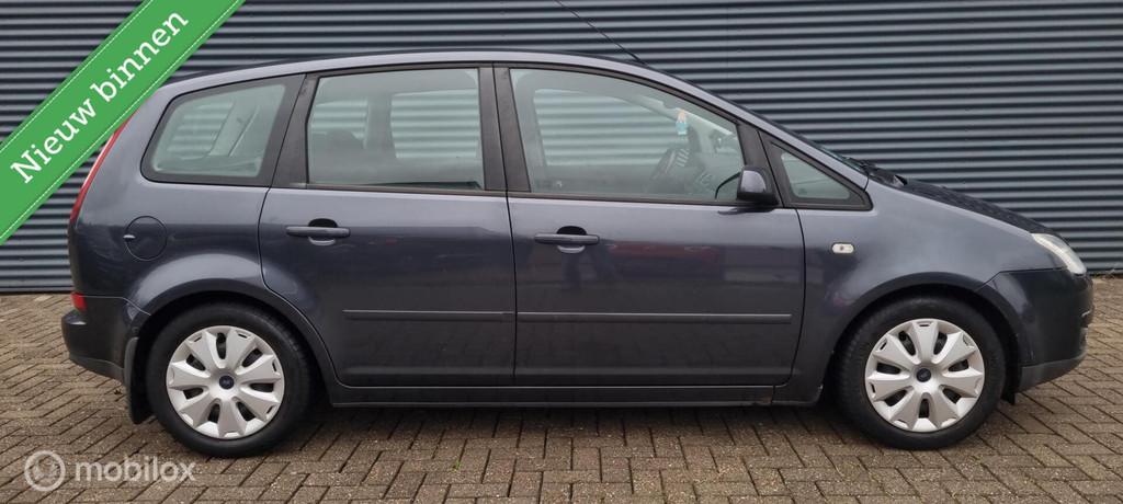 Ford Focus C-Max 2.0-16V Futura TREKHAAK/AIRCO, Voorwielaandrijving, Gebruikt, 4 cilinders, Met garantie (alle)