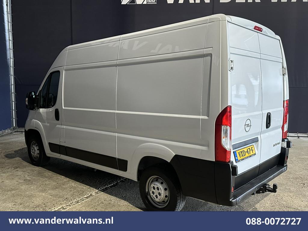Opel Movano 2.2D 120pk L2H2 Euro6 Airco | 2500kg Trekhaak |, Auto's, Bestelauto's, Voorwielaandrijving, Stof, Gebruikt, Euro 6