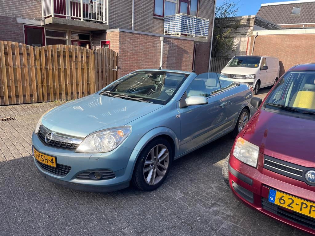 Opel Astra 1.6 16V Twin TOP 85KW 2009 Blauw of in- Ruilen, Auto's, Voorwielaandrijving, 745 kg, 15 km/l, 4 cilinders