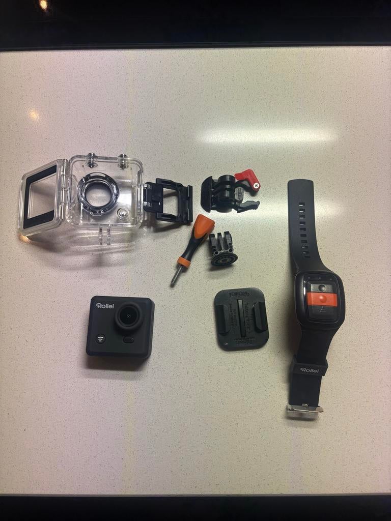 Rollei Actioncam met complete accessoireset en afstandsbedie, Ophalen of Verzenden, Zo goed als nieuw, Rollei