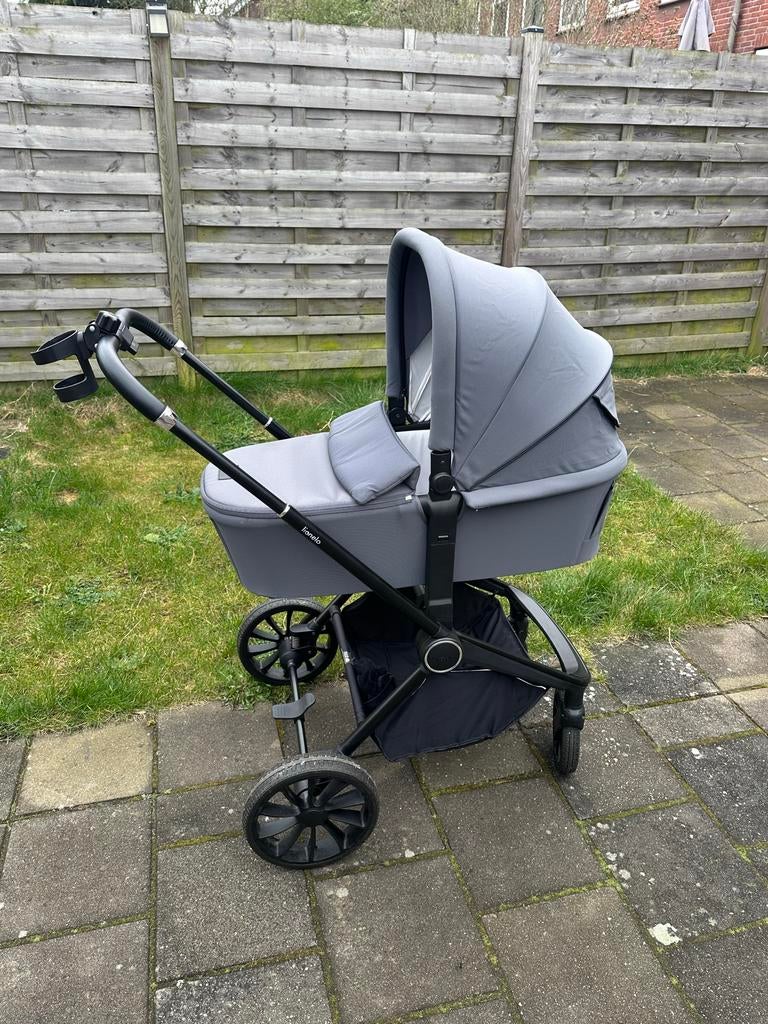 Lionelo Mika Plus 3 in 1 kinderwagen + Isofix base., Ophalen, Kinderwagen, Overige merken