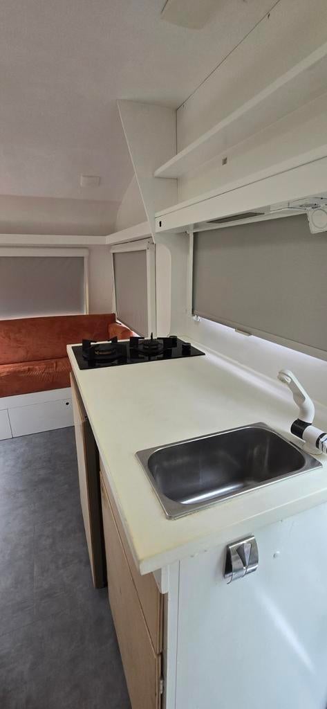 Opgeknapte Chateau Cantara 938 uit 1989, Caravans en Kamperen, Caravans, Chateau, Koelkast, Tot en met 2, 750 - 1000 kg