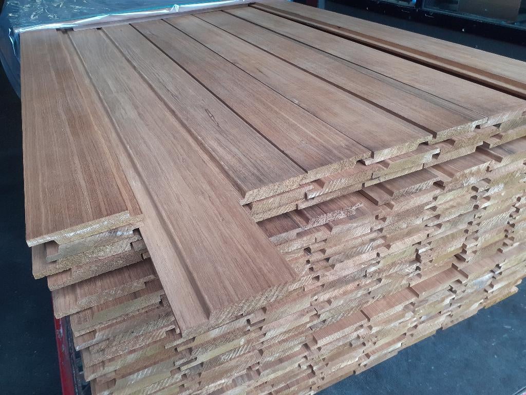 4 bundels Thermo Frake gevelbekleding 18x120mm - Op=Op, Planken, Nieuw, Ophalen of Verzenden, Hardhout