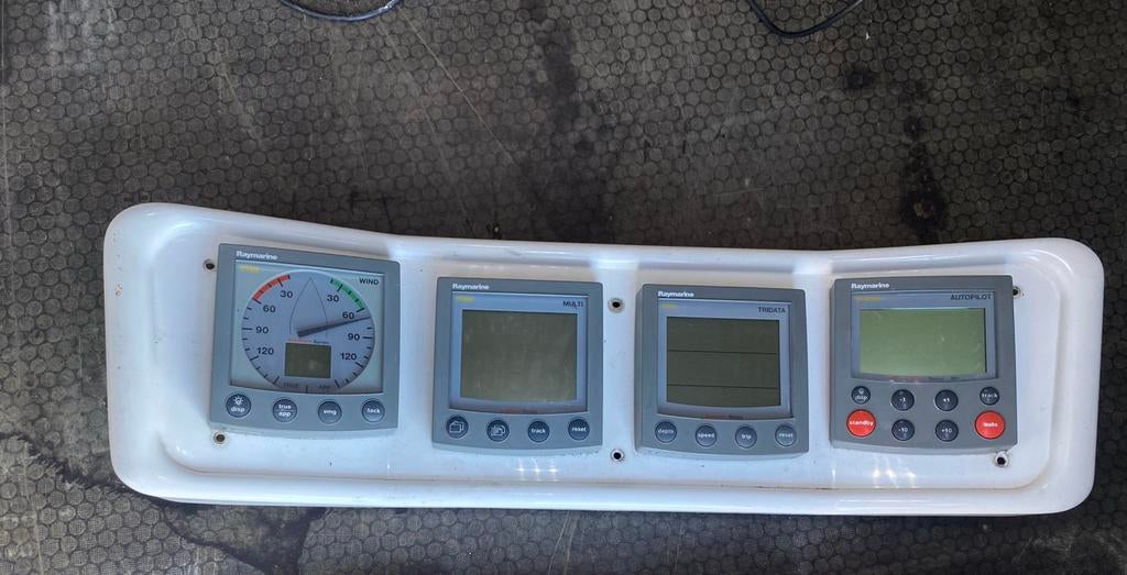 Navpod voor 4 raymarine displays, Ophalen of Verzenden, Zo goed als nieuw