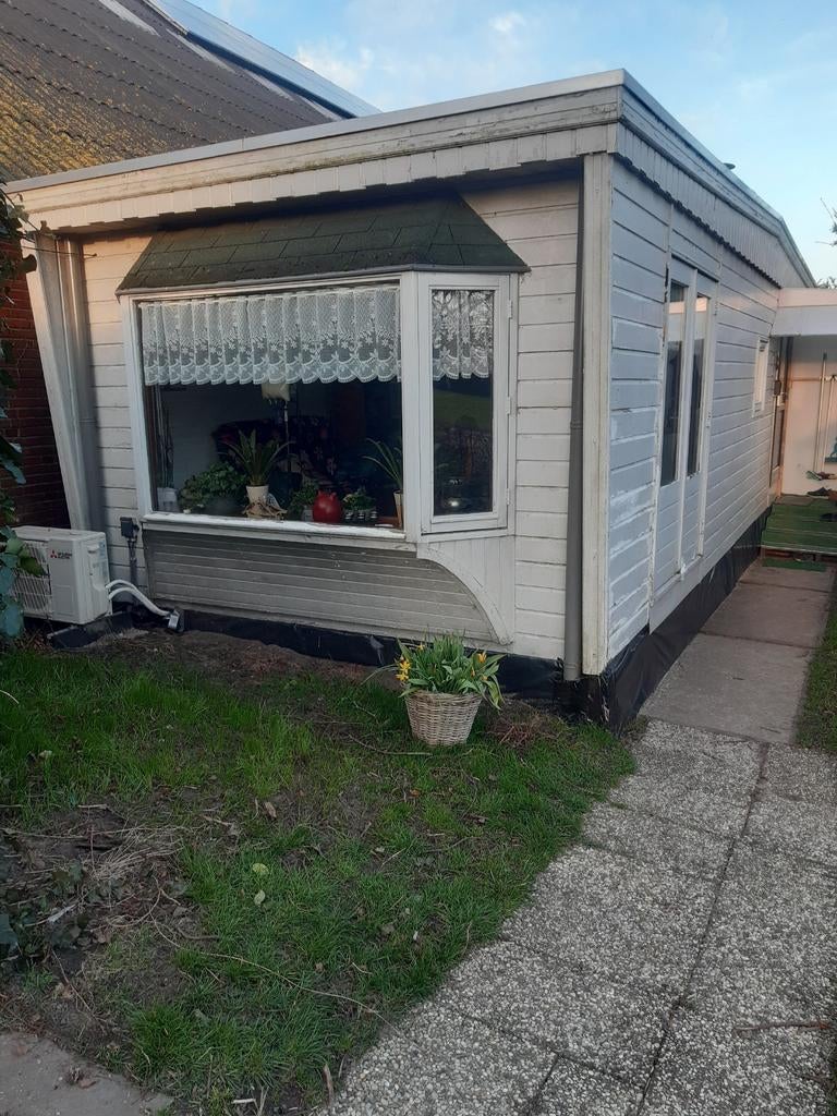 Chalet, Tot en met 2