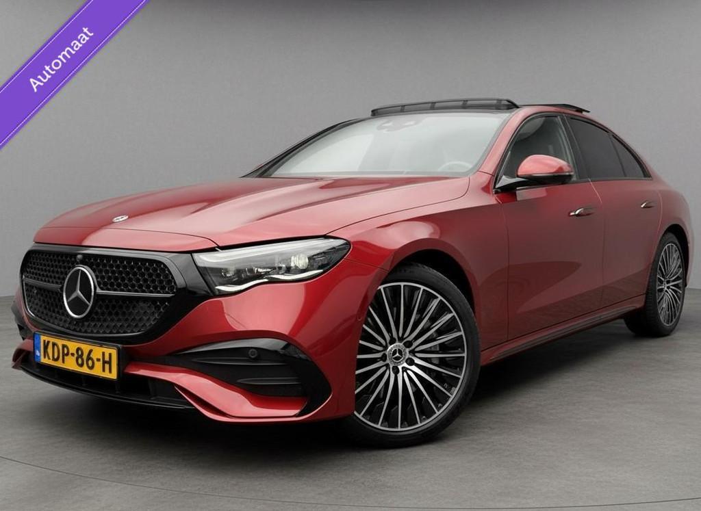 Mercedes E-klasse 300 e AMG Line Camera Led Leer Cruise 2024, Automaat, Achterwielaandrijving, Gebruikt, Met garantie (alle)
