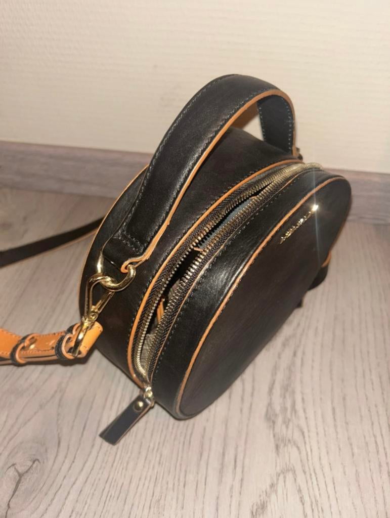 Leuk Burkely tasje., Ophalen of Verzenden, Zo goed als nieuw, Zwart, Schoudertasje