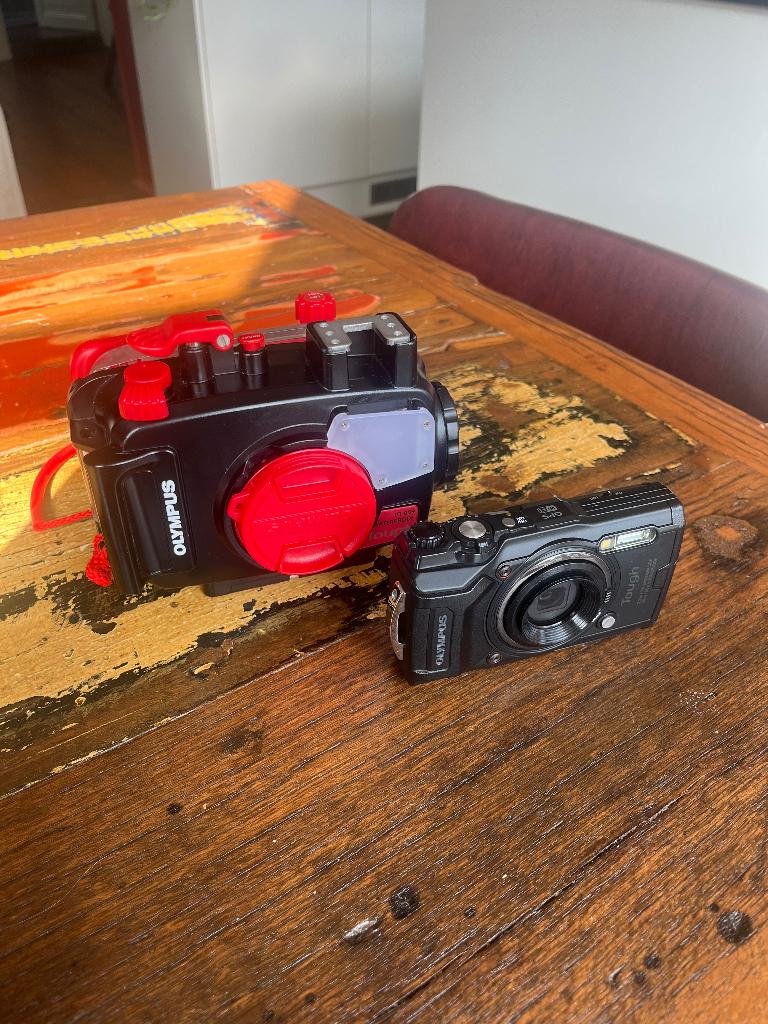 Olympus Tough TG-6 + PT-059 onderwaterhuis, Ophalen of Verzenden, Nieuw, 10 t/m 40 meter