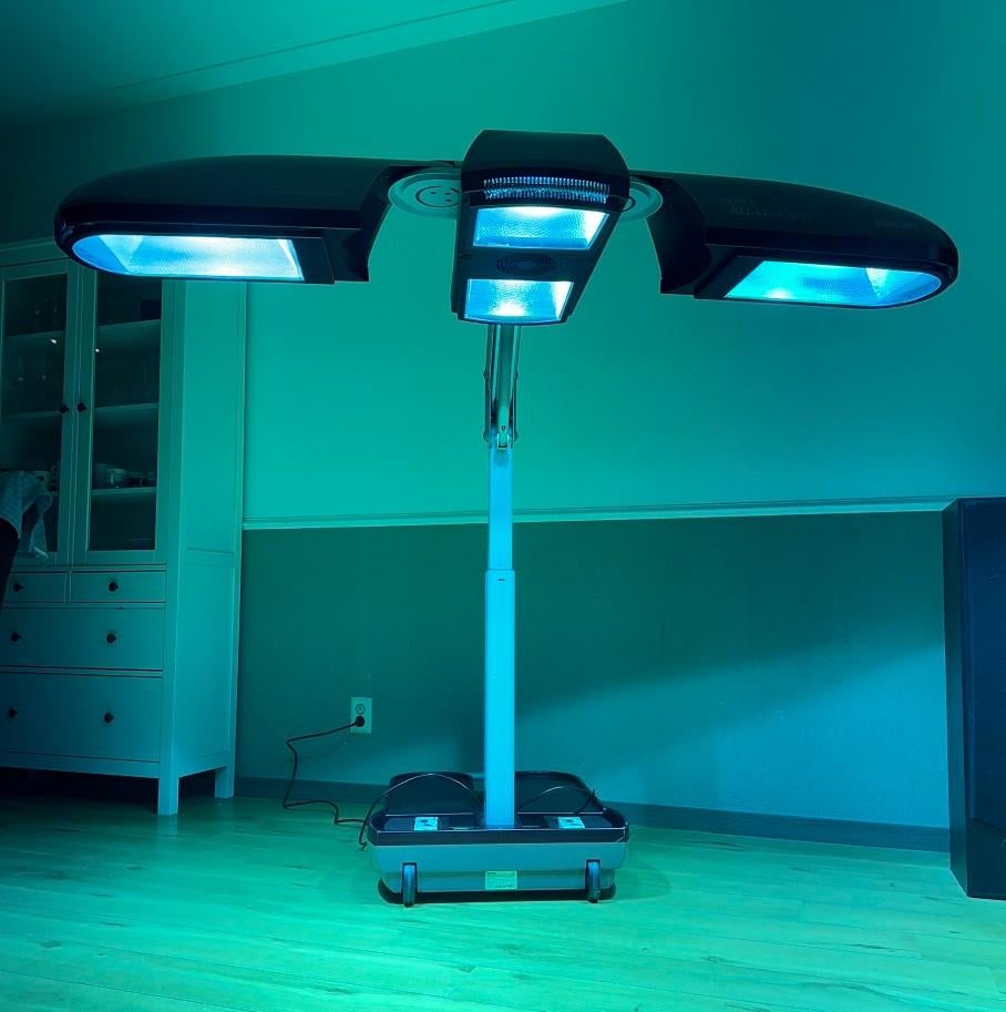 31 uur : Philips Sunmobile HB975 Zonnehemel + Infrarood, Ophalen of Verzenden, Zo goed als nieuw, Zonnebank enkelzijdig, Minder dan 10 lampen