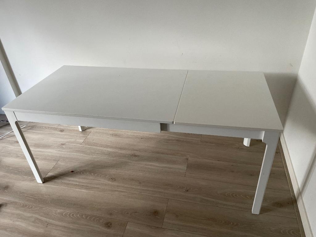 Eettafel Uitschuifbaar - IKEA Nasinge (120cm tot 180cm), Huis en Inrichting, Tafels | Eettafels, Ophalen, Gebruikt, 50 tot 100 cm