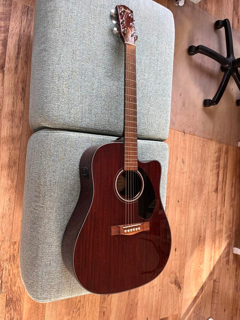 Fender CD-60SCE Mahonie akoestische gitaar met pickup, Muziek en Instrumenten, Snaarinstrumenten | Gitaren | Akoestisch, Ophalen
