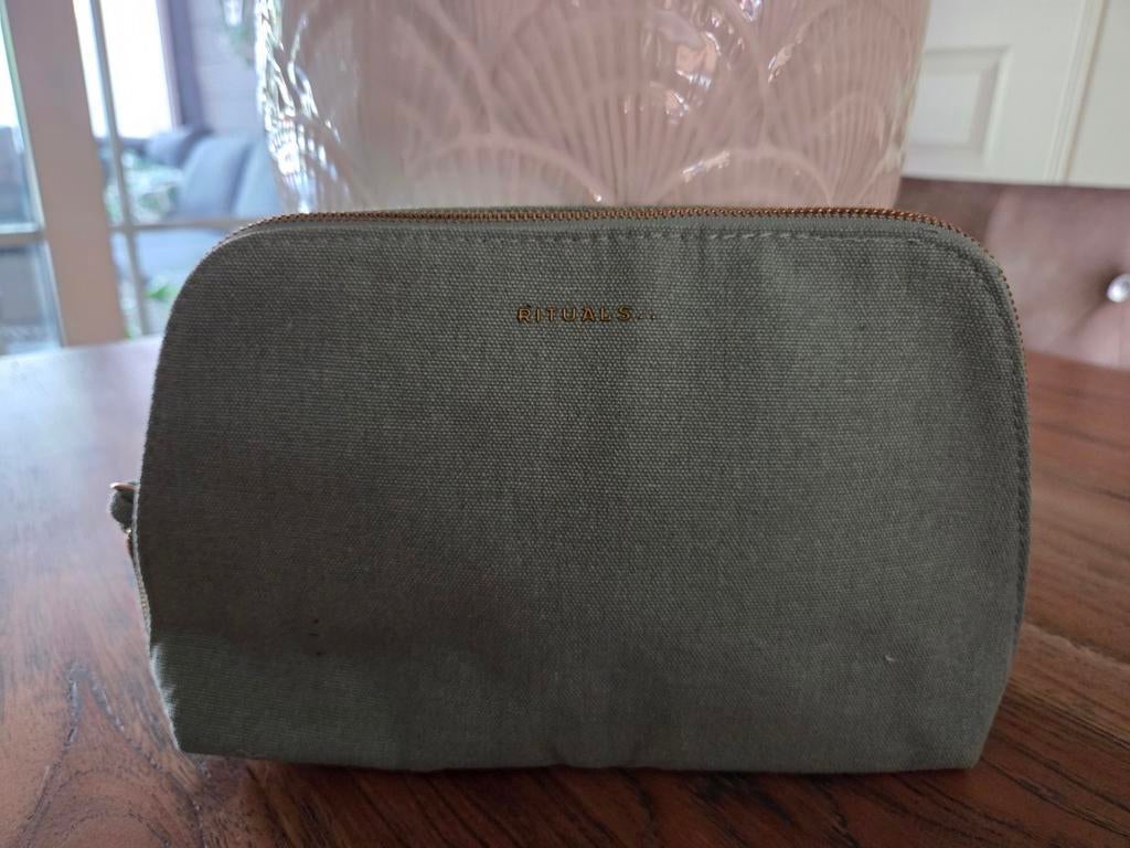 NIEUW RITUALS TOILETTAS...lentegroen...MOOI!, Ophalen of Verzenden, Nieuw, Groen, Dame