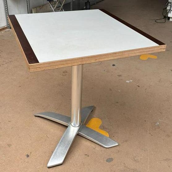 2 inklapbare tafels 64x68x75 cm (lxbxh), Ophalen, Minder dan 55 cm, Zo goed als nieuw, 60 cm of meer