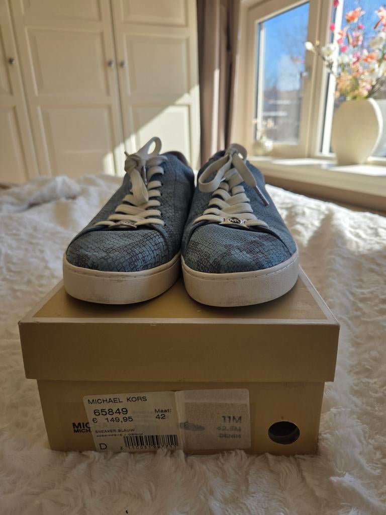 ZGAN MICHAEL KORS GYMPEN...maat 42.5...ZOMERS BLAUW!, Ophalen of Verzenden, Zo goed als nieuw, Blauw, Sneakers of Gympen